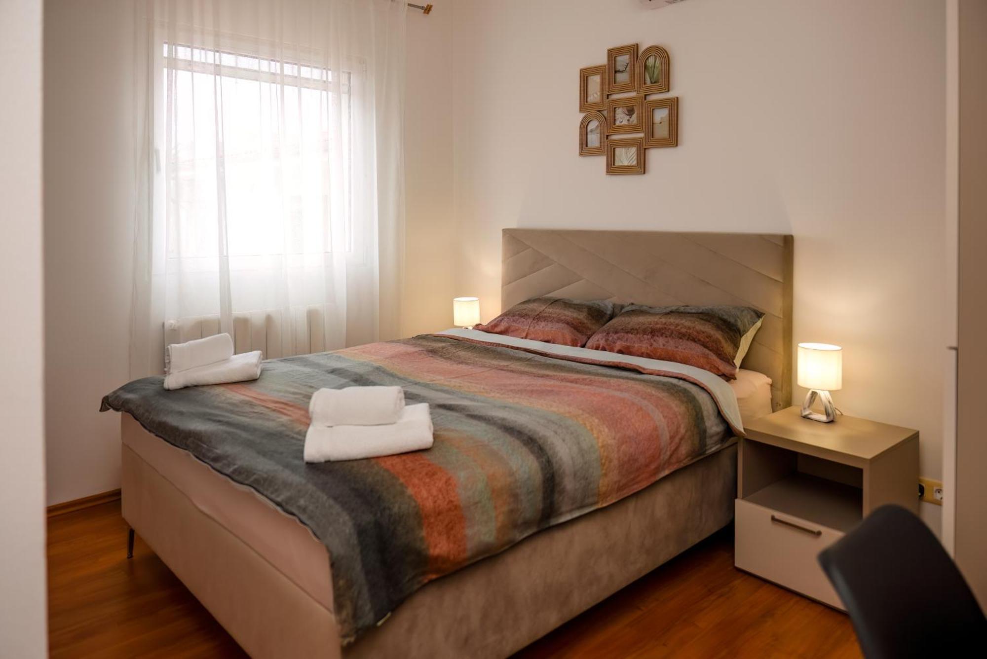 Apartments4You Vodice Esterno foto