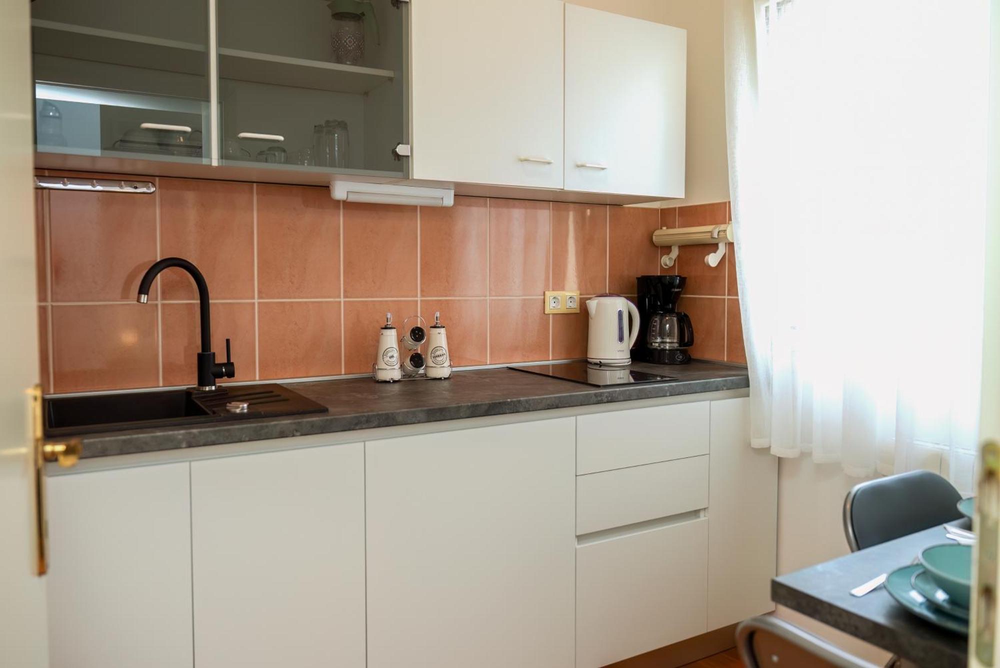 Apartments4You Vodice Esterno foto